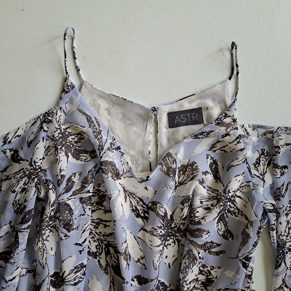 Astr Blue Floral Cold Shoulder Blouse - Picture 2 of 7